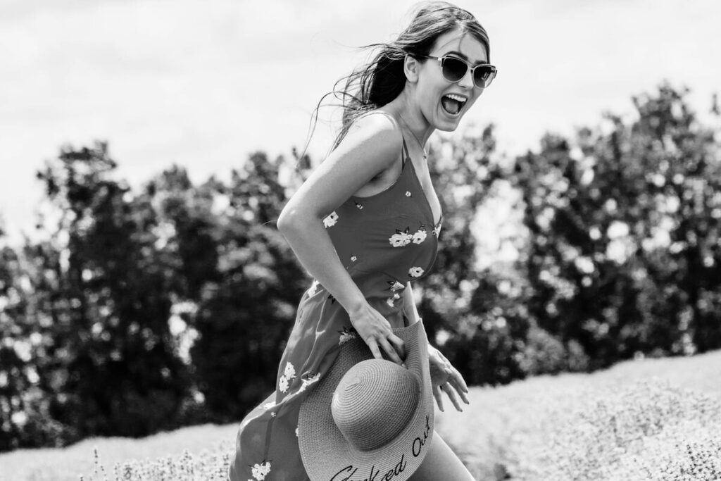 Rochia perfectă pentru o vacanță de vis la munte: cum să alegi o piesă vestimentară practică și rafinată