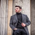 Puloverul bărbătesc în modă: tendințe și recomandări