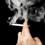 Cum să scapi de mirosul de țigară din locuință?