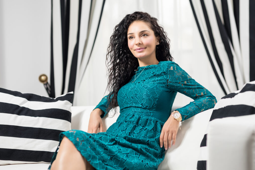 Cum descrie Vanessa Youness beneficiile terapiilor exotice promovate în cadrul Clinicii YOUness