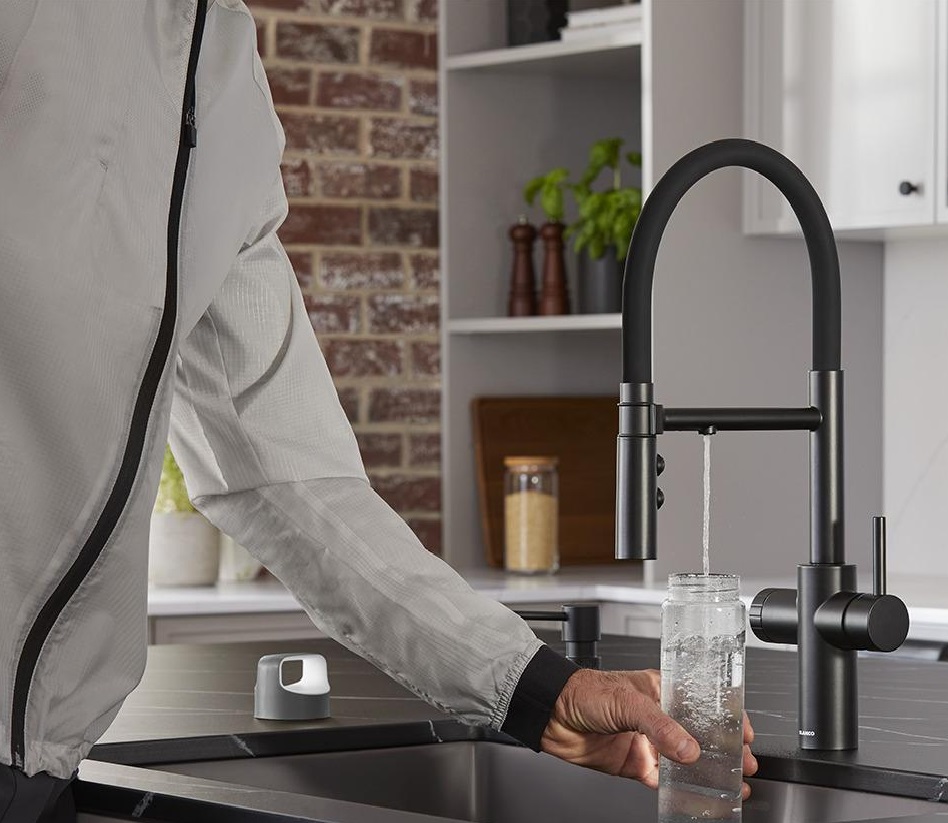 Robinetul Blanco Catris: Eficiență și Eleganță în Bucătăria Ta