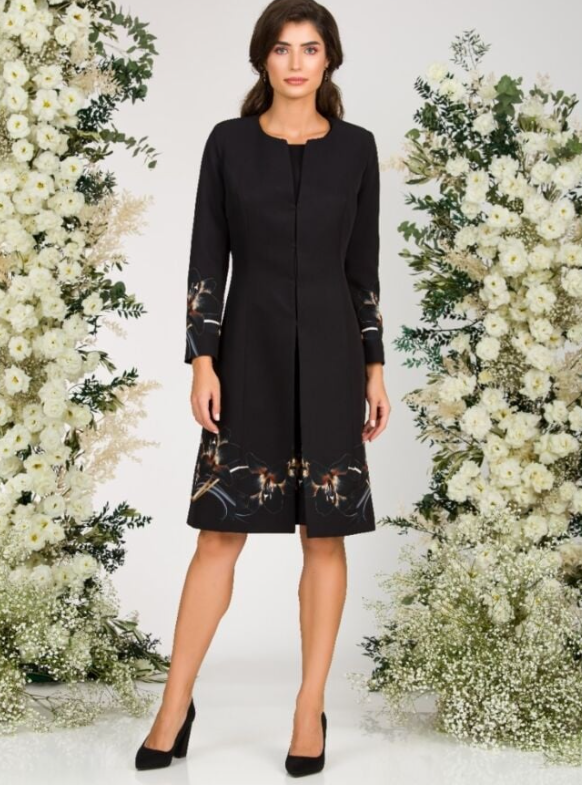 Paltoane damă elegante: Croiala care te avantajează